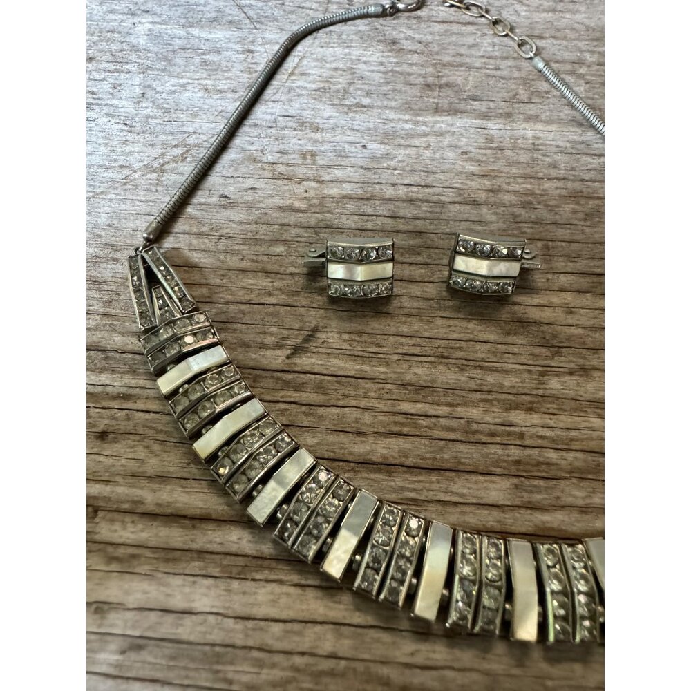 Vintage 1940s DOSO Demi Parure Necklace Earrings Set - Picture 12 of 16